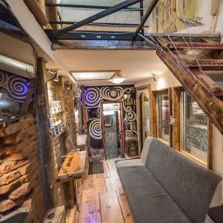 Rent A - Be Rustic Apartmán Brašov