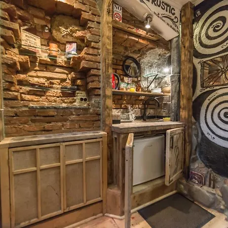 Rent A - Be Rustic
