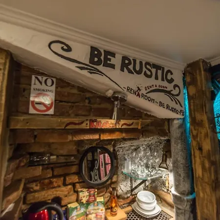 Rent A - Be Rustic