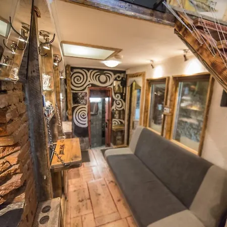 Rent A - Be Rustic Apartmán Brašov