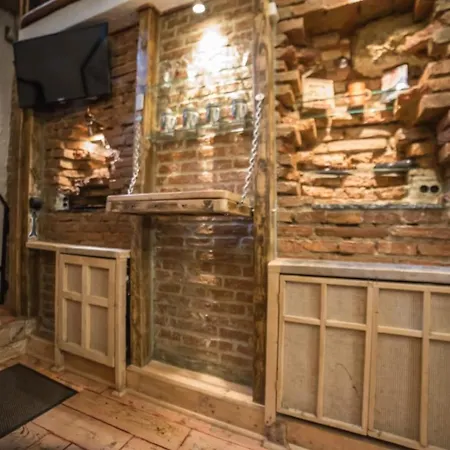 Rent A - Be Rustic