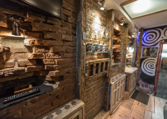 Rent A - Be Rustic Апартаменты Брашов